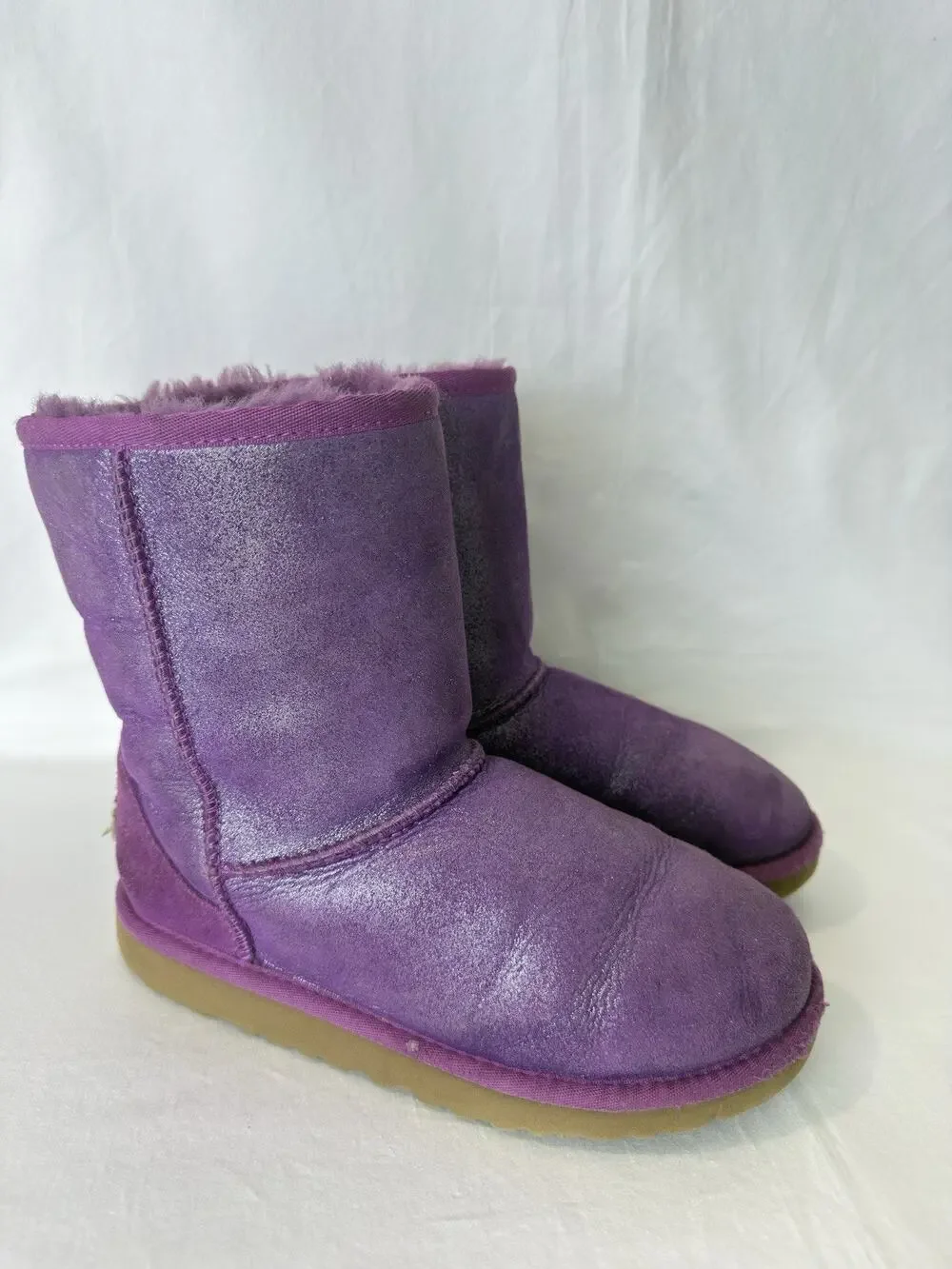 UGG Australia Classic Short Metallic Purple Suede Winter Boots Girls Size 4